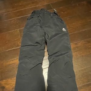 Youth snowboard pants Burton.